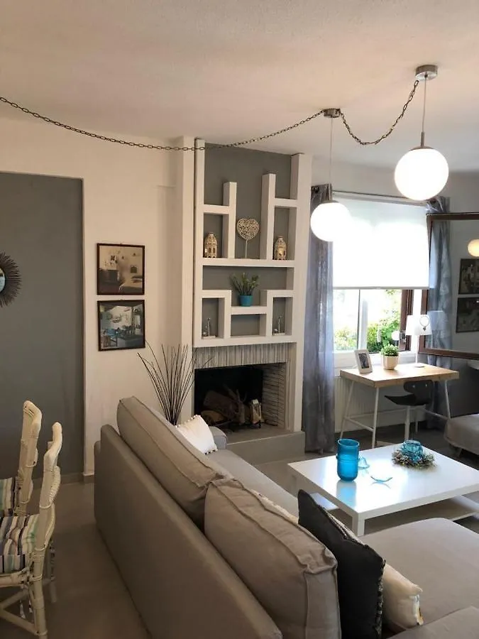 Sofia'S Pearl Beachfront Maisonette Nea Kallikrateia Case de vacanță