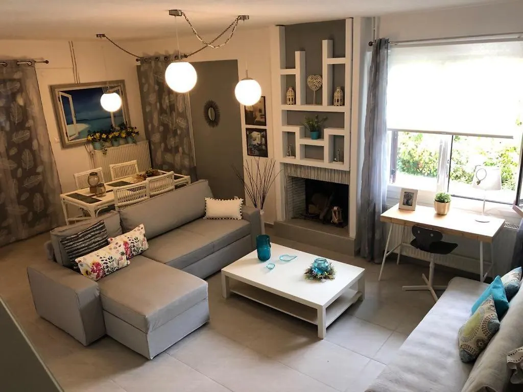 Sofia'S Pearl Beachfront Maisonette Nea Kallikrateia Grecia
